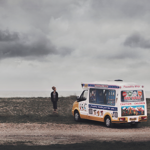 赵薇被扒开内裤无遮挡
