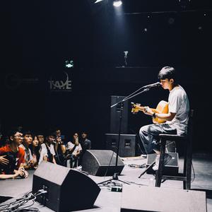 赵薇被扒开内裤无遮挡
